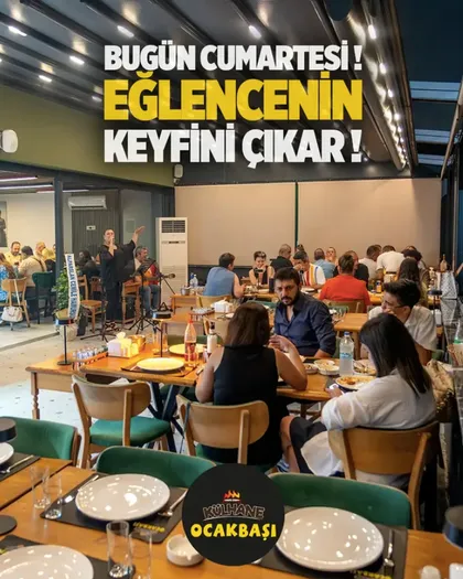 Hafta sonu akşamı dolu salon; misafirler masalarda